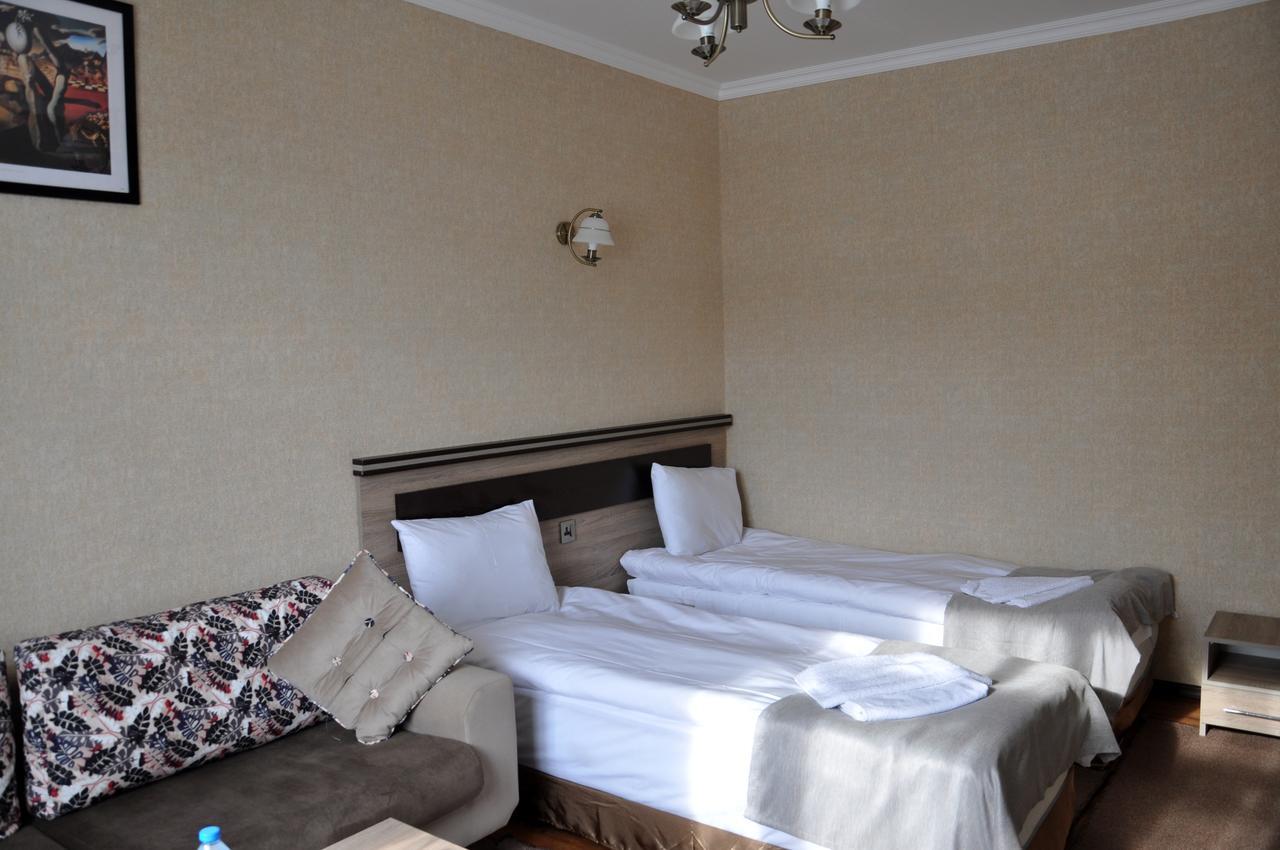 Xutorok Hotel & Restaurant Chilegir Εξωτερικό φωτογραφία